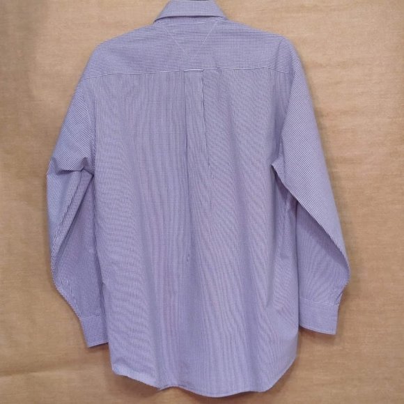 Men's Tommy Hilfiger Dress Shirt - Picture 4 of 4